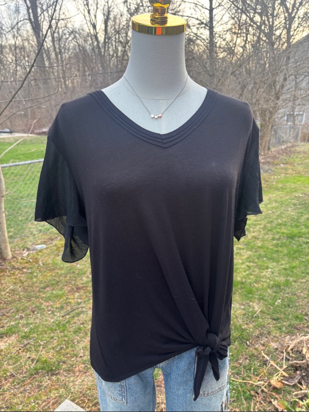 Kim & Cami Black V-Neck Short Sleeve Tie-Front Blouse